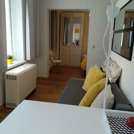 Studio Wiola Centrum Yellow Honey Appartement Katowice
